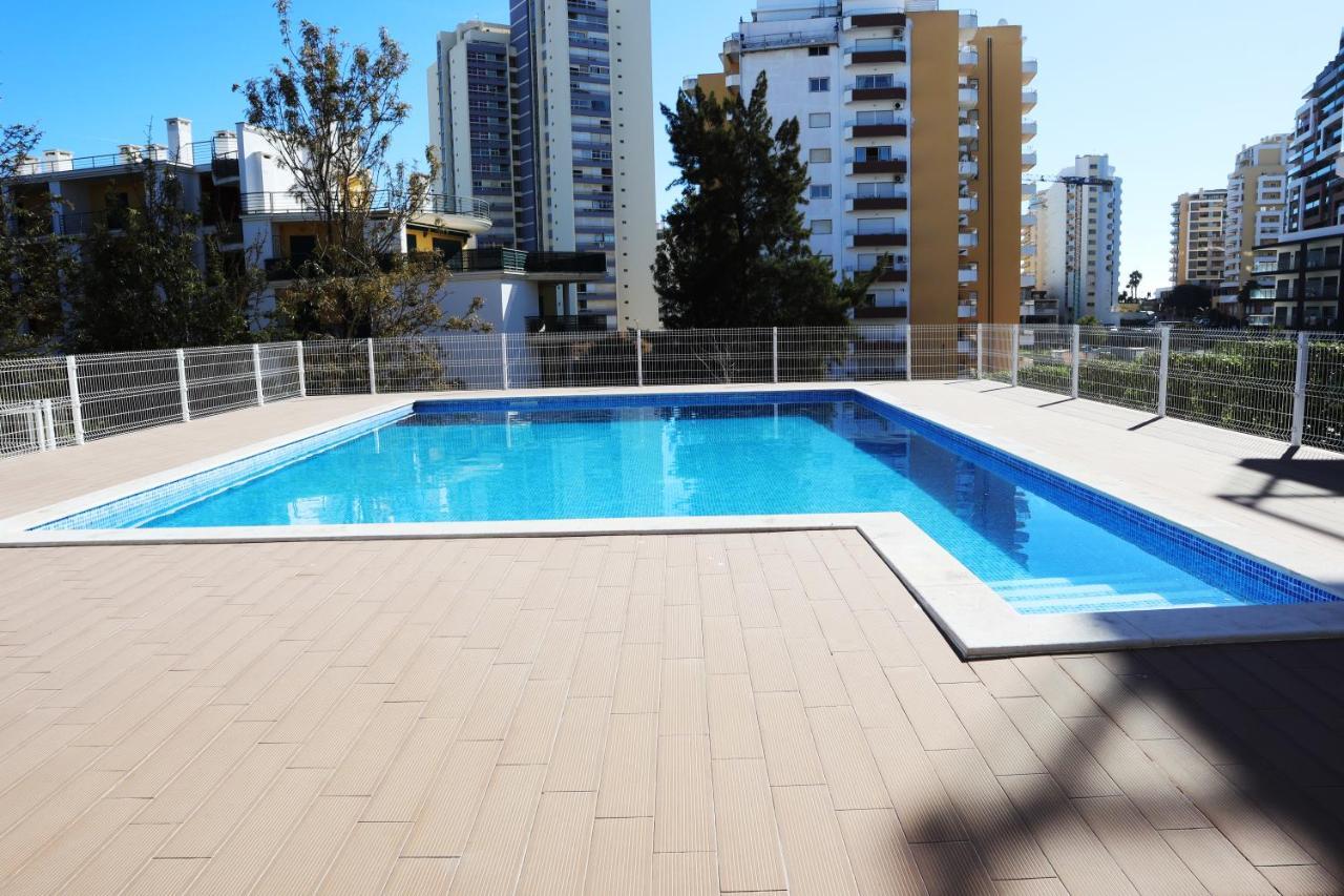 Rocha Premium By Algest Apartment Портиман Екстериор снимка
