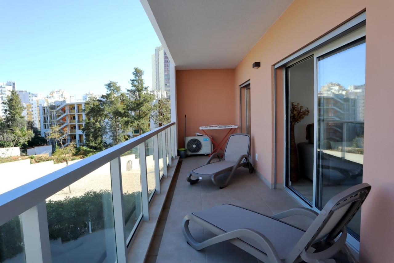 Rocha Premium By Algest Apartment Портиман Екстериор снимка